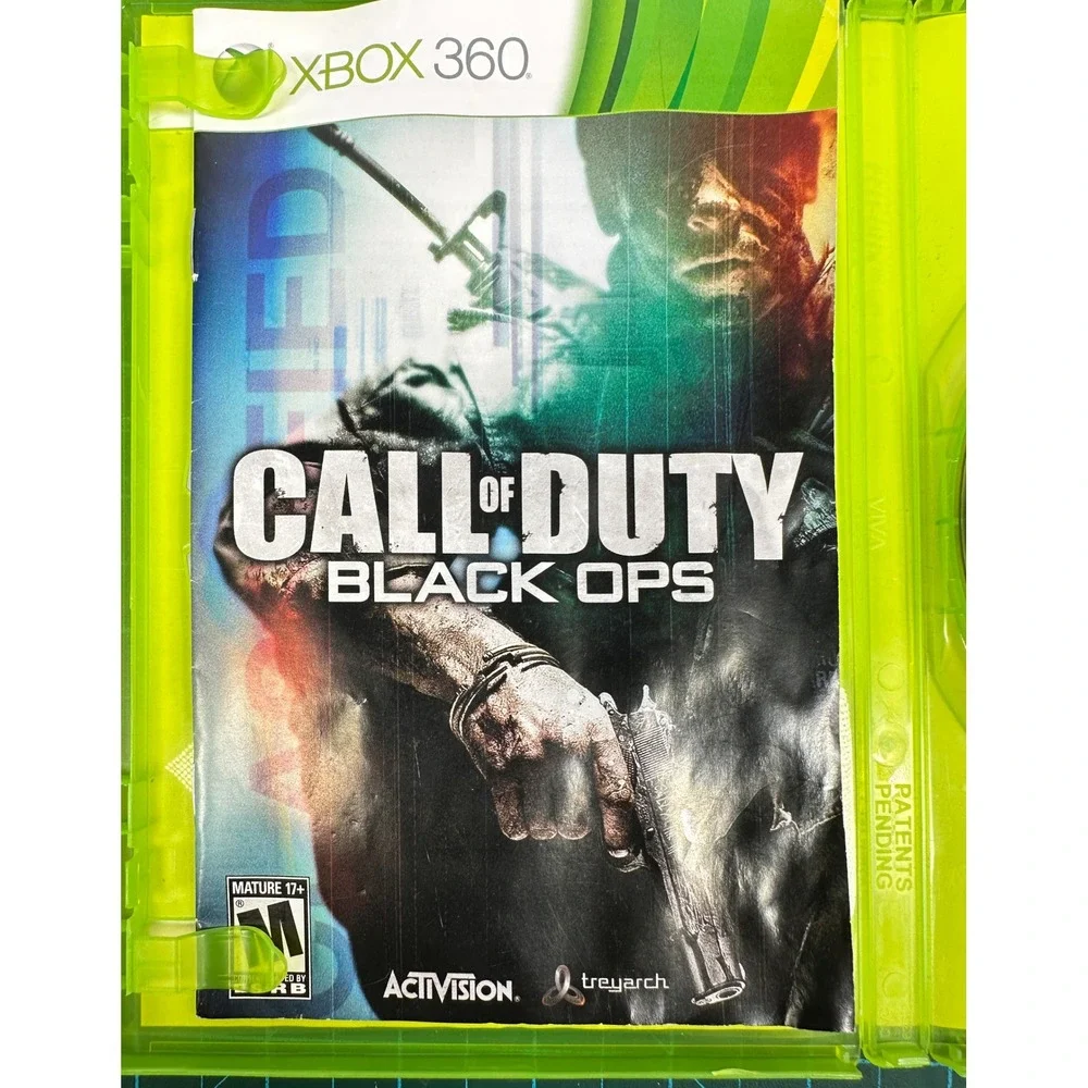 Call of Duty Black Ops Xbox 360 CIB Cover Art Manual Scratched Disc Untested